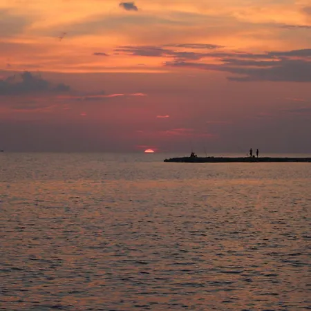 Daire Tramonto Sul Tirreno *